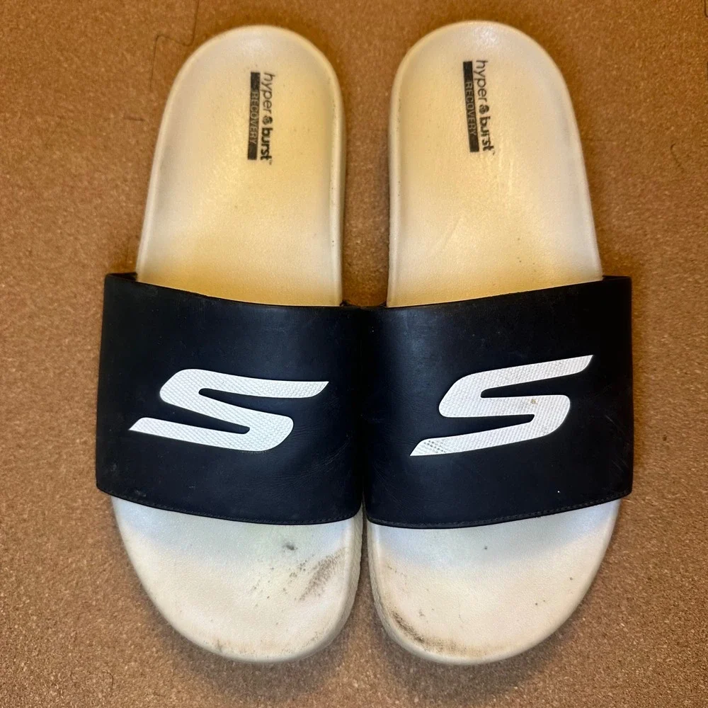 Skechers Hyper Burst Recovery Slides Mens 10 Black White Goodyear 246020 BKW